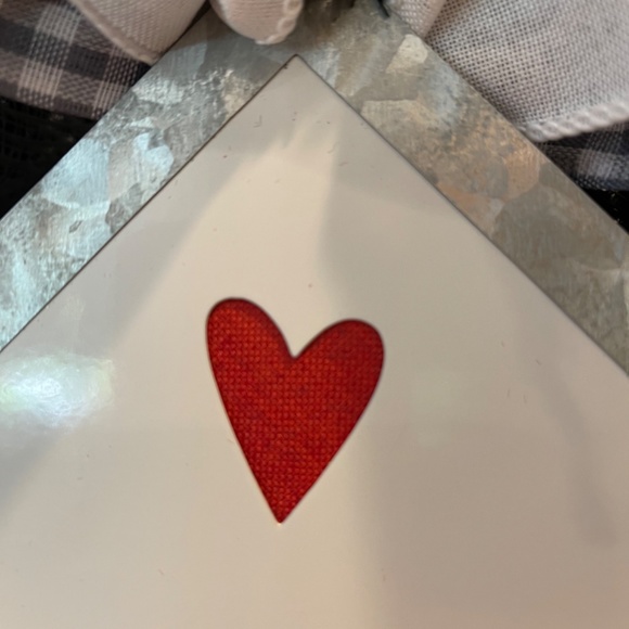 WREATH - “In our HOME let LOVE abide and Bless all those who step inside” - Picture 10 of 10